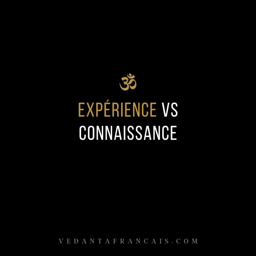 Titre « Expérience vs Connaissance » en blanc et doré sur fond noir.